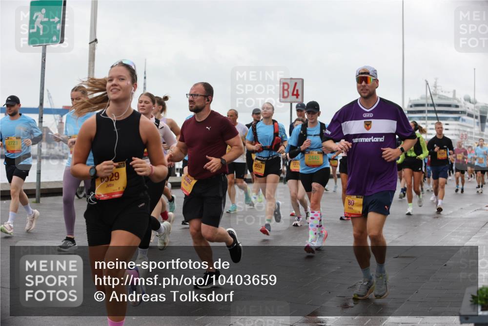 13.09.2026 - Kiel Lauf Andreas Tolksdorf http://msf.ph/oto/10403659 13.09.2026 11:03:57 Kiellinie 2723, 3, 29, 656, 3653, 4, 39, 227, 2445, 80, 6343, 3 meine-sportfotos.de