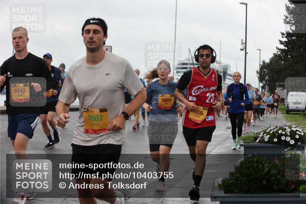 13.09.2026 - Kiel Lauf Andreas Tolksdorf http://msf.ph/oto/10403755 13.09.2026 11:04:02 Kiellinie 39, 6343, 38, 7607, 38, 9804, 736, 23, 38, 236 meine-sportfotos.de