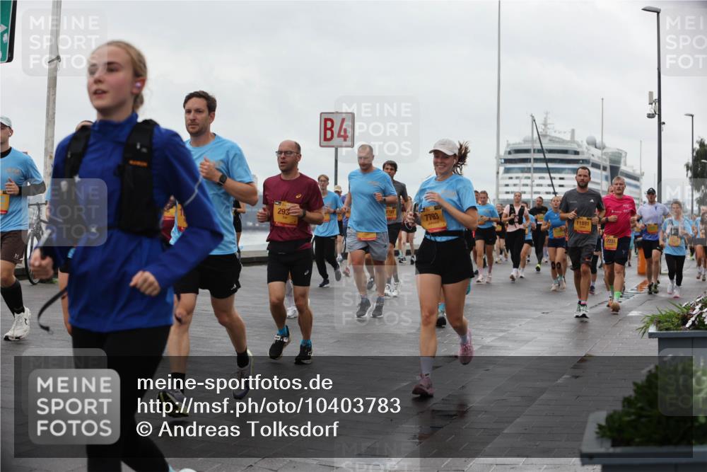 13.09.2026 - Kiel Lauf Andreas Tolksdorf http://msf.ph/oto/10403783 13.09.2026 11:04:06 Kiellinie 4, 293, 7793, 11891, 12231 meine-sportfotos.de