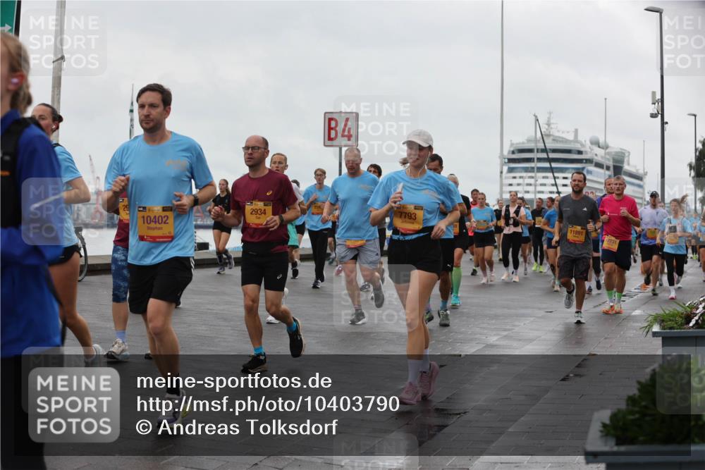 13.09.2026 - Kiel Lauf Andreas Tolksdorf http://msf.ph/oto/10403790 13.09.2026 11:04:06 Kiellinie 29, 4, 1, 39, 10402, 2934, 39, 7793, 11891, 32, 223, 2231 meine-sportfotos.de