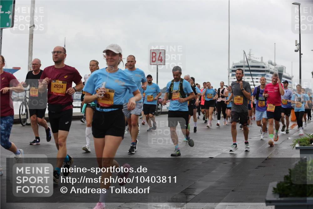 13.09.2026 - Kiel Lauf Andreas Tolksdorf http://msf.ph/oto/10403811 13.09.2026 11:04:07 Kiellinie 10103, 38, 27, 2934, 4, 1072, 12158, 11891, 12231 meine-sportfotos.de