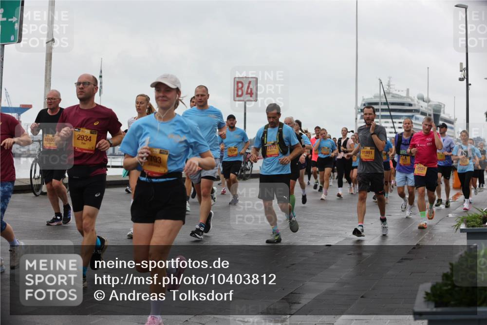 13.09.2026 - Kiel Lauf Andreas Tolksdorf http://msf.ph/oto/10403812 13.09.2026 11:04:07 Kiellinie 10103, 2934, 793, 4, 1072, 12158, 11891, 12231, 12116 meine-sportfotos.de