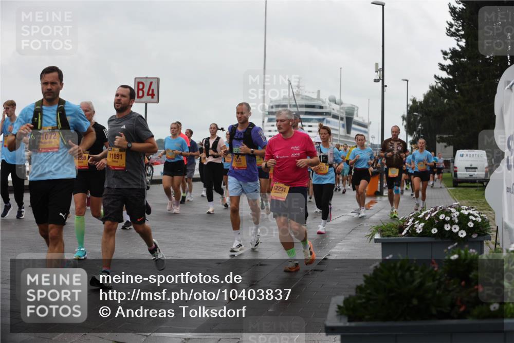 13.09.2026 - Kiel Lauf Andreas Tolksdorf http://msf.ph/oto/10403837 13.09.2026 11:04:09 Kiellinie 61072, 4, 11891, 155, 2059, 12231 meine-sportfotos.de