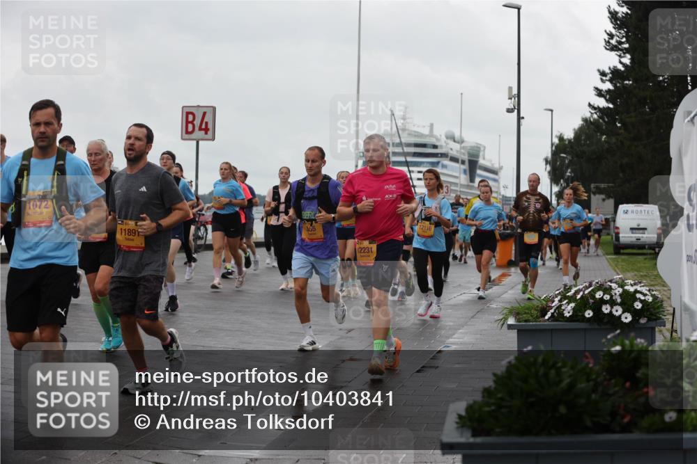 13.09.2026 - Kiel Lauf Andreas Tolksdorf http://msf.ph/oto/10403841 13.09.2026 11:04:09 Kiellinie 4, 1072, 38, 11891, 355, 12231, 12116 meine-sportfotos.de
