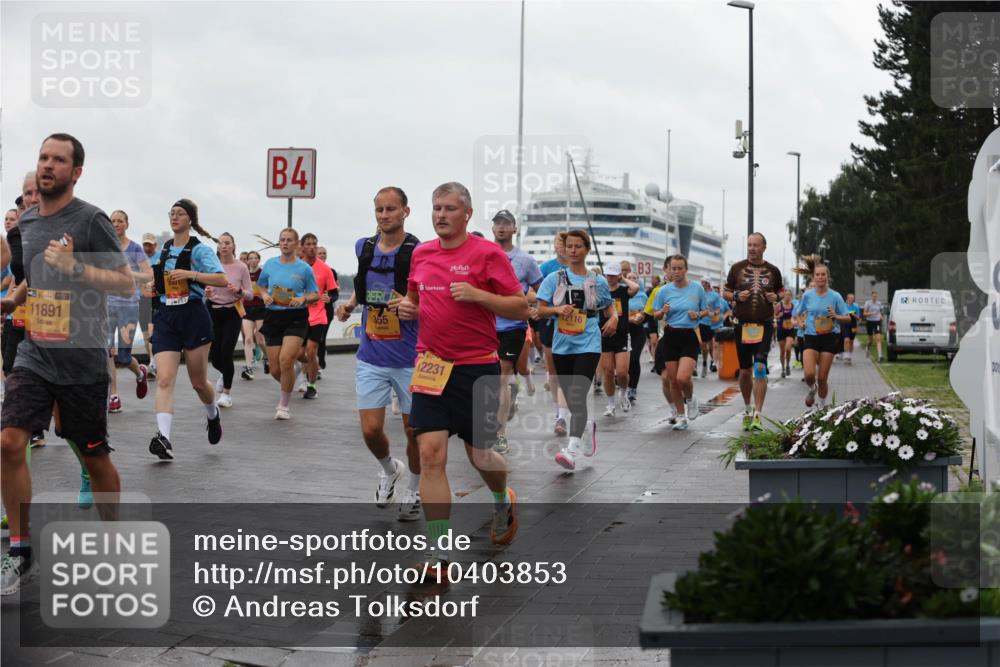 13.09.2026 - Kiel Lauf Andreas Tolksdorf http://msf.ph/oto/10403853 13.09.2026 11:04:09 Kiellinie 4, 39, 11891, 4, 355, 12231, 12116, 3 meine-sportfotos.de