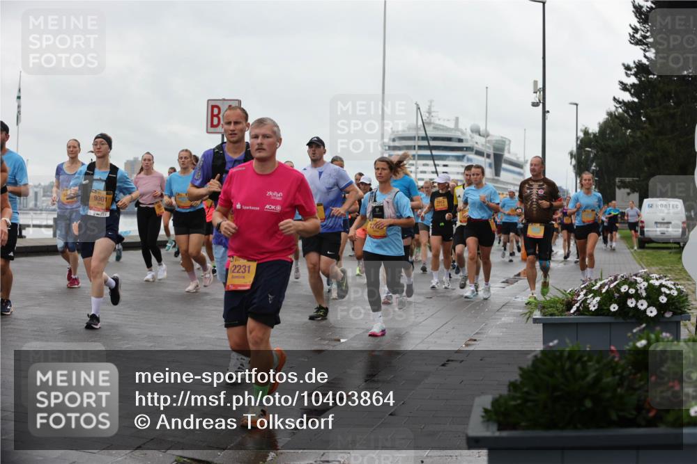 13.09.2026 - Kiel Lauf Andreas Tolksdorf http://msf.ph/oto/10403864 13.09.2026 11:04:10 Kiellinie 9301, 31749, 2231 meine-sportfotos.de