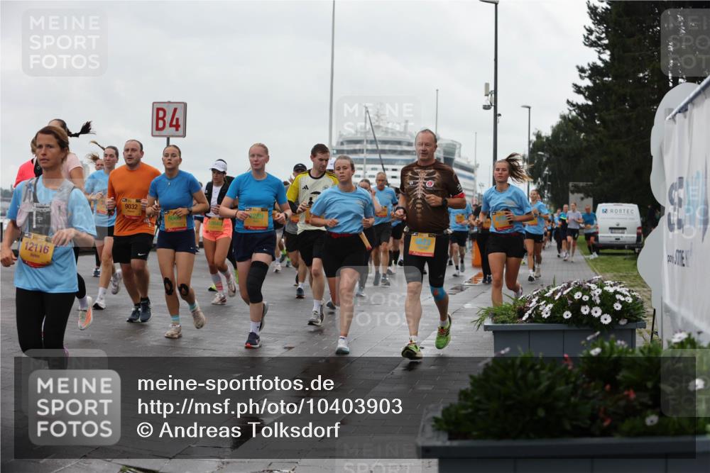 13.09.2026 - Kiel Lauf Andreas Tolksdorf http://msf.ph/oto/10403903 13.09.2026 11:04:12 Kiellinie 4, 9032, 10649, 3289, 38, 12116 meine-sportfotos.de