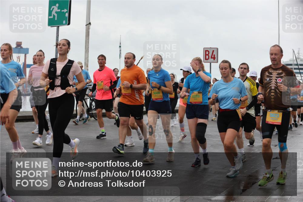 13.09.2026 - Kiel Lauf Andreas Tolksdorf http://msf.ph/oto/10403925 13.09.2026 11:04:13 Kiellinie 9032, 35, 6609, 8289, 4, 2023, 6623 meine-sportfotos.de