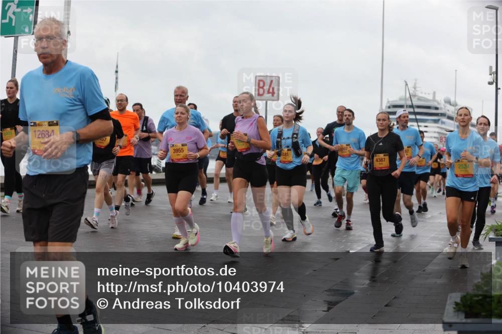 13.09.2026 - Kiel Lauf Andreas Tolksdorf http://msf.ph/oto/10403974 13.09.2026 11:04:18 Kiellinie 6429, 12684, 4, 3955, 1207, 181, 4387, 3, 2524 meine-sportfotos.de