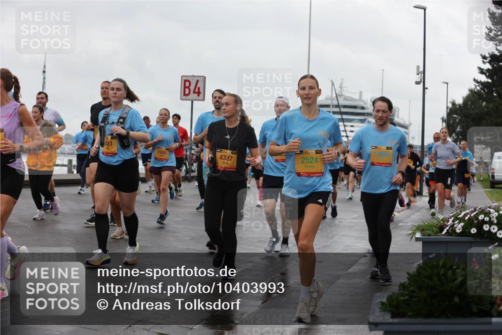 13.09.2026 - Kiel Lauf Andreas Tolksdorf http://msf.ph/oto/10403993 13.09.2026 11:04:19 Kiellinie 4, 181, 1502, 4387, 39, 2524, 39, 11435 meine-sportfotos.de
