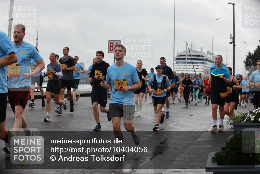 13.09.2026 - Kiel Lauf Andreas Tolksdorf http://msf.ph/oto/10404056 13.09.2026 11:04:25 Kiellinie 38, 8629, 9397, 5808, 38, 695, 6313, 3, 529 meine-sportfotos.de