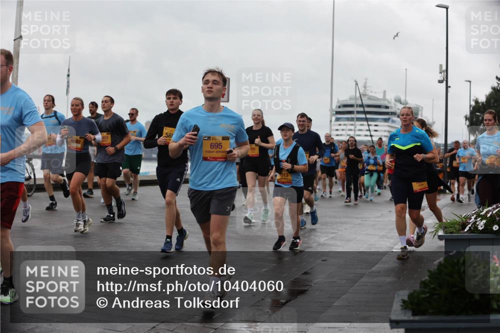 13.09.2026 - Kiel Lauf Andreas Tolksdorf http://msf.ph/oto/10404060 13.09.2026 11:04:25 Kiellinie 9397, 58, 1453, 39, 695, 385, 313 meine-sportfotos.de
