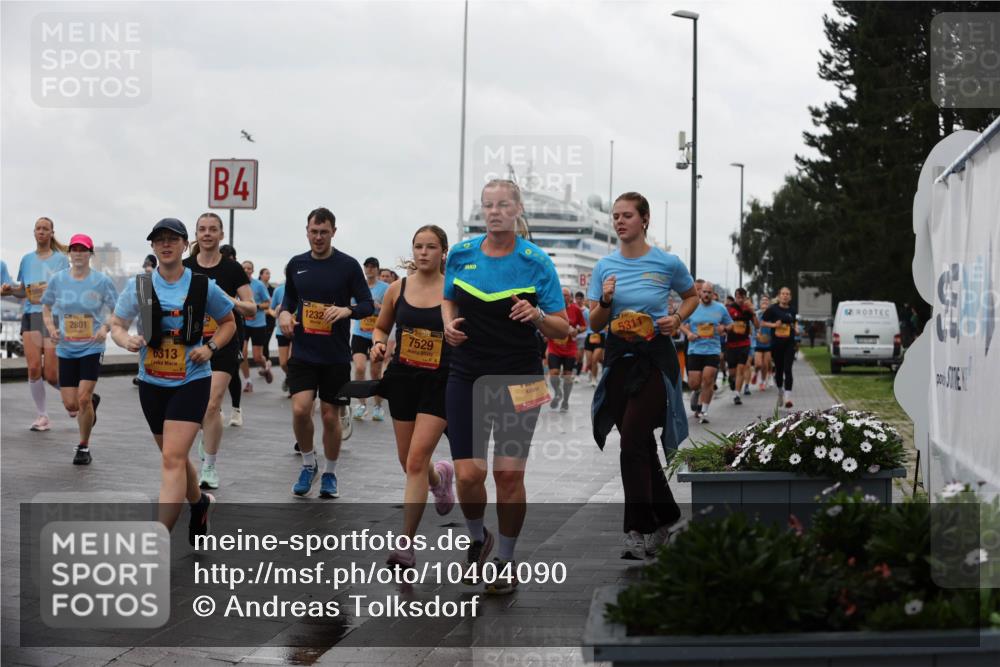 13.09.2026 - Kiel Lauf Andreas Tolksdorf http://msf.ph/oto/10404090 13.09.2026 11:04:26 Kiellinie 10, 2801, 6313, 4, 1232, 7159, 1387, 7529 meine-sportfotos.de