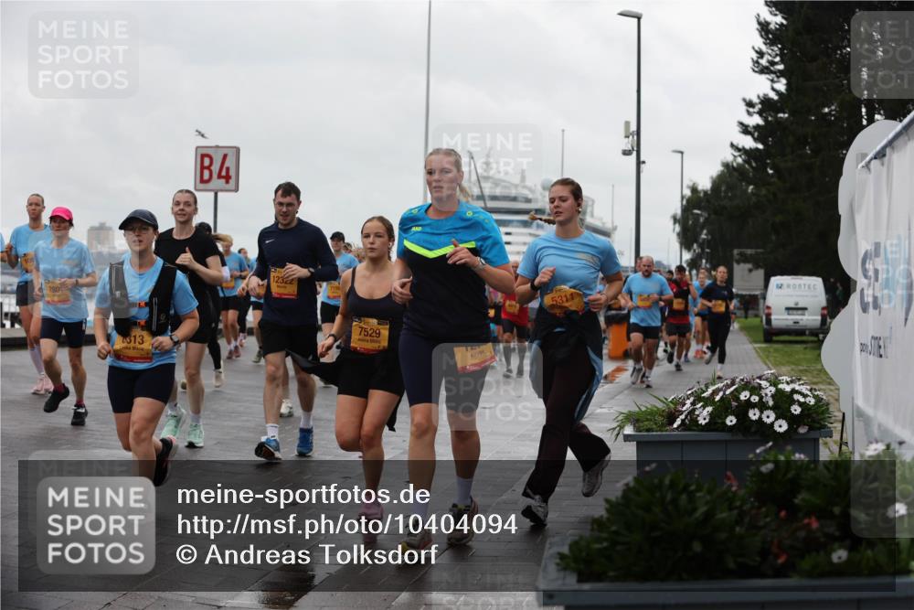 13.09.2026 - Kiel Lauf Andreas Tolksdorf http://msf.ph/oto/10404094 13.09.2026 11:04:26 Kiellinie 2801, 313, 4, 12322, 7159, 381, 7529, 5311 meine-sportfotos.de