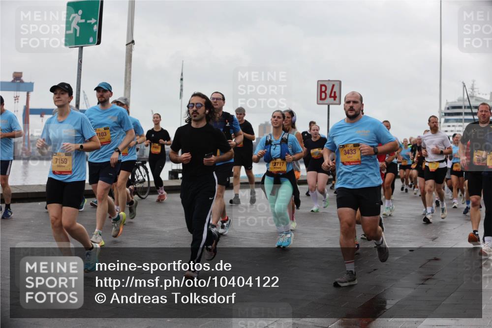 13.09.2026 - Kiel Lauf Andreas Tolksdorf http://msf.ph/oto/10404122 13.09.2026 11:04:32 Kiellinie 3, 39, 7159, 103, 4, 12717, 38, 3433 meine-sportfotos.de
