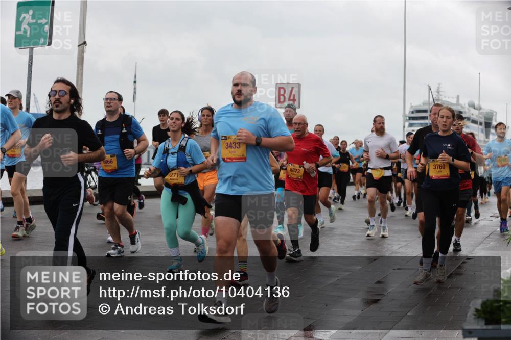 13.09.2026 - Kiel Lauf Andreas Tolksdorf http://msf.ph/oto/10404136 13.09.2026 11:04:32 Kiellinie 6866, 271, 39, 3433, 4, 8873, 3760, 5133 meine-sportfotos.de
