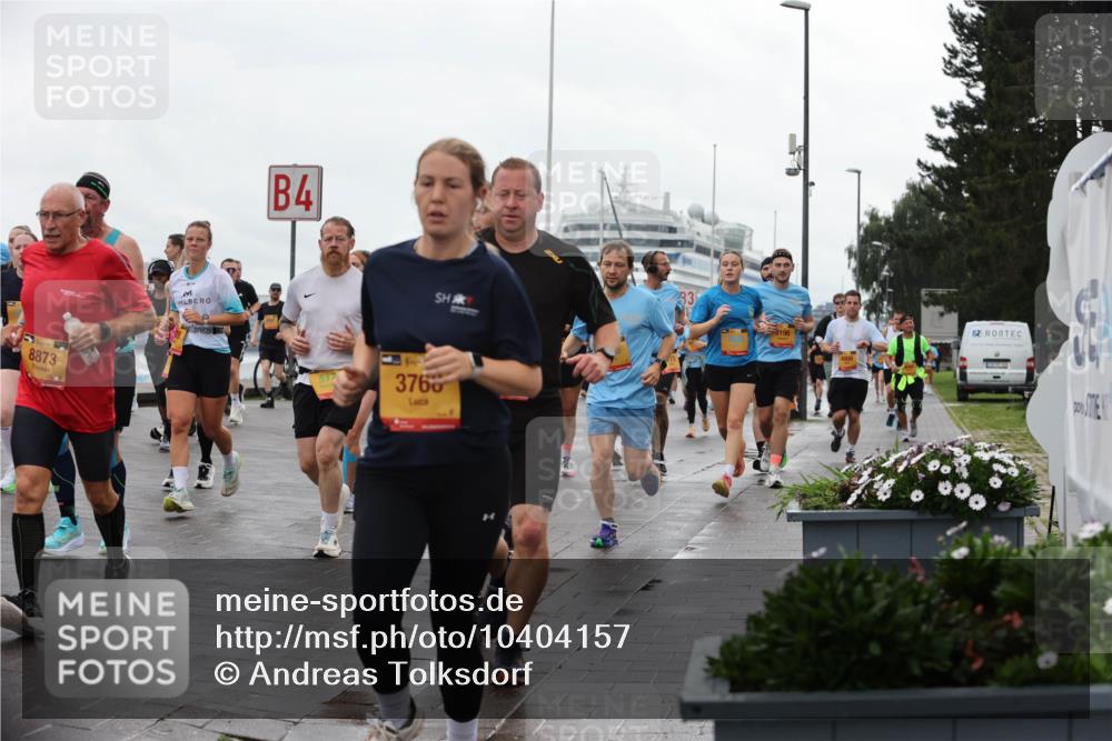 13.09.2026 - Kiel Lauf Andreas Tolksdorf http://msf.ph/oto/10404157 13.09.2026 11:04:34 Kiellinie 8873, 4, 517, 3760, 93, 8196 meine-sportfotos.de