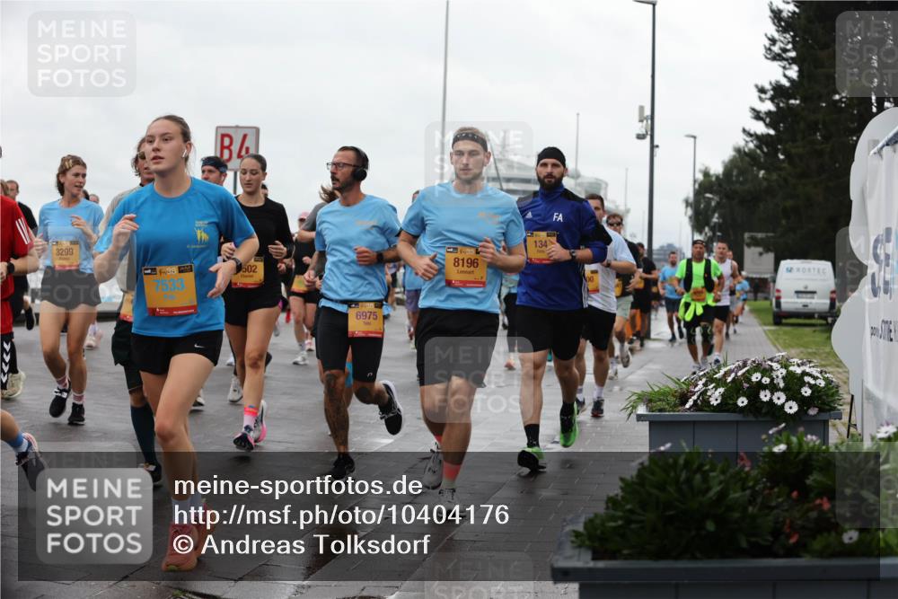 13.09.2026 - Kiel Lauf Andreas Tolksdorf http://msf.ph/oto/10404176 13.09.2026 11:04:36 Kiellinie 3299, 38, 7533, 502, 6975, 134, 38, 8196 meine-sportfotos.de