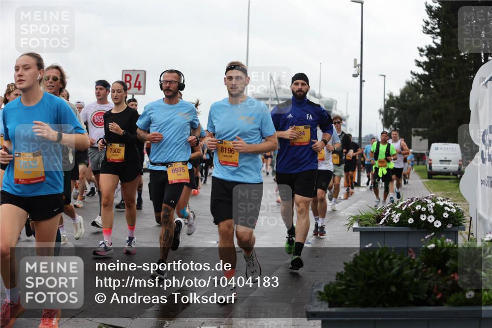 13.09.2026 - Kiel Lauf Andreas Tolksdorf http://msf.ph/oto/10404183 13.09.2026 11:04:37 Kiellinie 38, 7533, 7502, 84, 6975, 38, 8196, 34, 12 meine-sportfotos.de