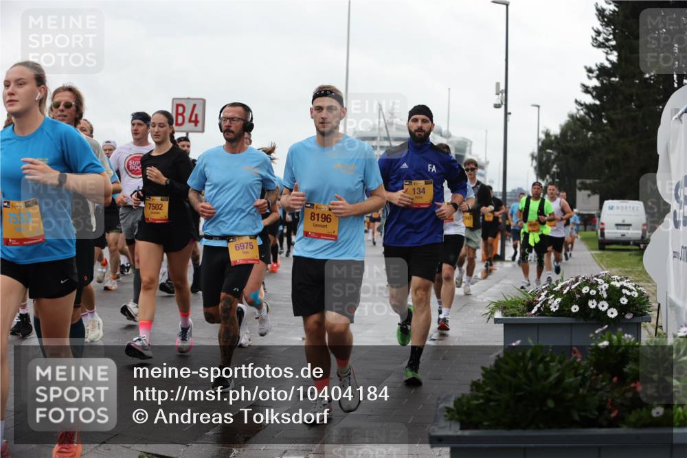 13.09.2026 - Kiel Lauf Andreas Tolksdorf http://msf.ph/oto/10404184 13.09.2026 11:04:37 Kiellinie 1, 397, 7533, 7502, 4, 6975, 38, 8196, 134 meine-sportfotos.de