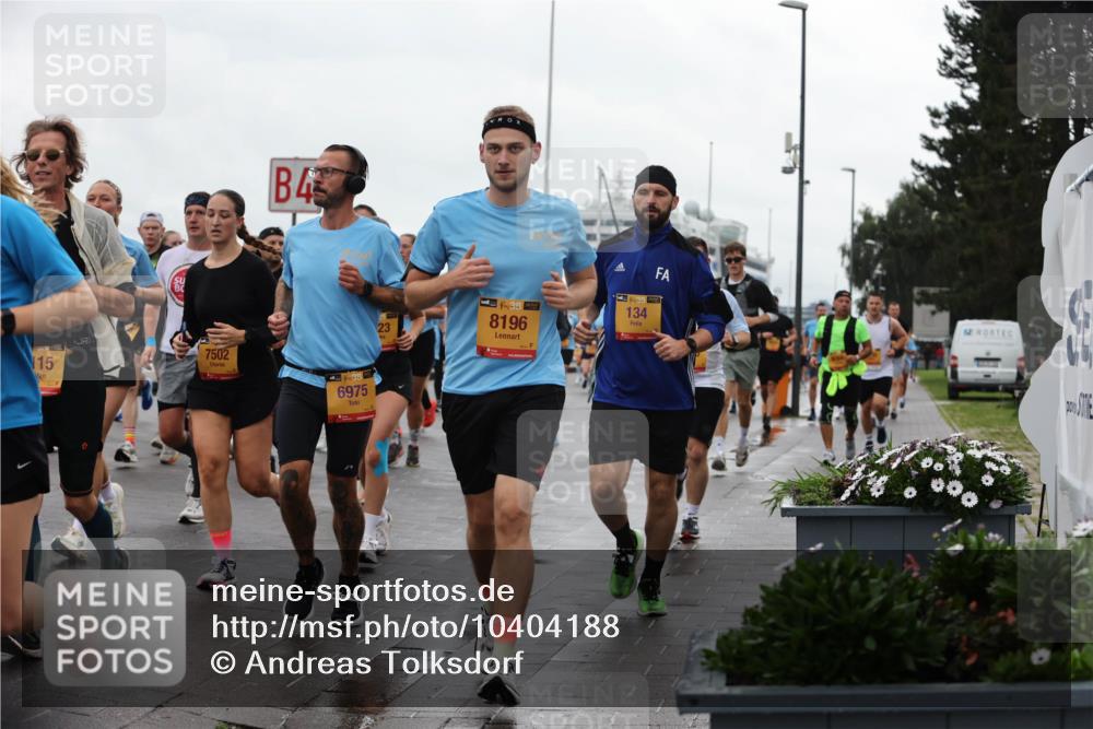 13.09.2026 - Kiel Lauf Andreas Tolksdorf http://msf.ph/oto/10404188 13.09.2026 11:04:37 Kiellinie 15, 7502, 4, 39, 6975, 23, 38, 8196, 39, 134 meine-sportfotos.de