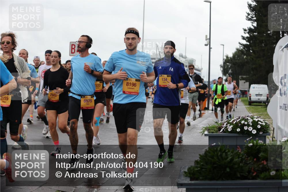 13.09.2026 - Kiel Lauf Andreas Tolksdorf http://msf.ph/oto/10404190 13.09.2026 11:04:37 Kiellinie 7115, 7502, 6975, 223, 38, 8196, 134 meine-sportfotos.de