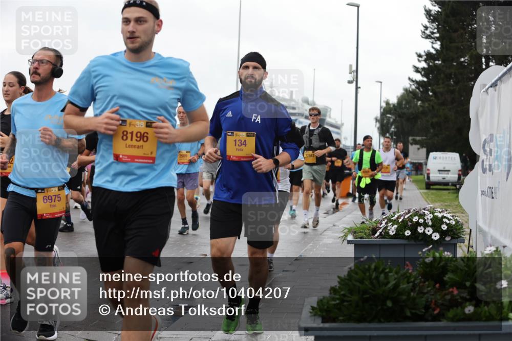 13.09.2026 - Kiel Lauf Andreas Tolksdorf http://msf.ph/oto/10404207 13.09.2026 11:04:38 Kiellinie 38, 6975, 38, 8196, 2509, 38, 134, 12847 meine-sportfotos.de
