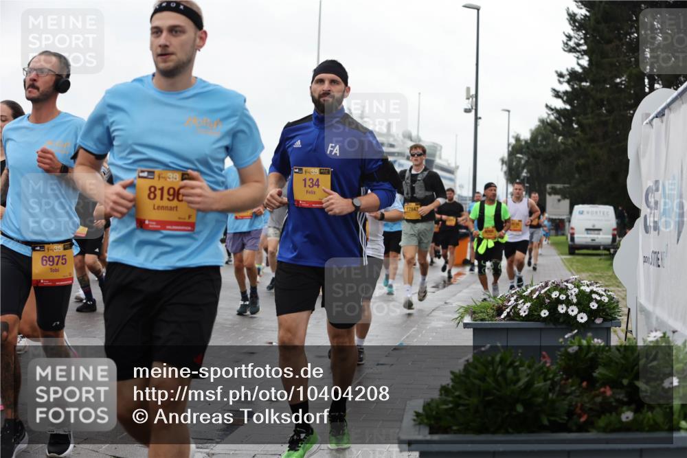 13.09.2026 - Kiel Lauf Andreas Tolksdorf http://msf.ph/oto/10404208 13.09.2026 11:04:38 Kiellinie 1, 38, 6975, 38, 8196, 38, 134, 12847 meine-sportfotos.de