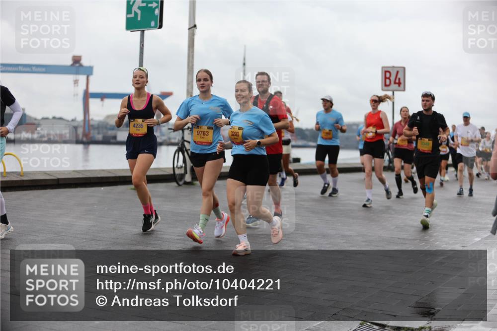 13.09.2026 - Kiel Lauf Andreas Tolksdorf http://msf.ph/oto/10404221 13.09.2026 11:04:57 Kiellinie 4235, 1, 39, 4, 9763, 3203, 4, 3349 meine-sportfotos.de