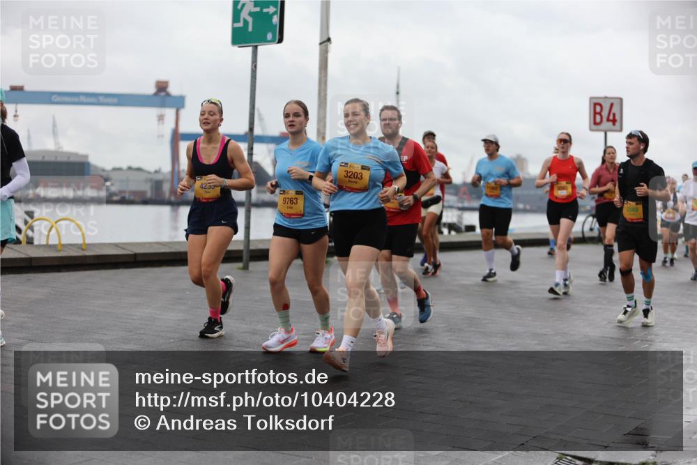 13.09.2026 - Kiel Lauf Andreas Tolksdorf http://msf.ph/oto/10404228 13.09.2026 11:04:57 Kiellinie 4255, 9763, 39, 3203, 3045, 4, 3349 meine-sportfotos.de