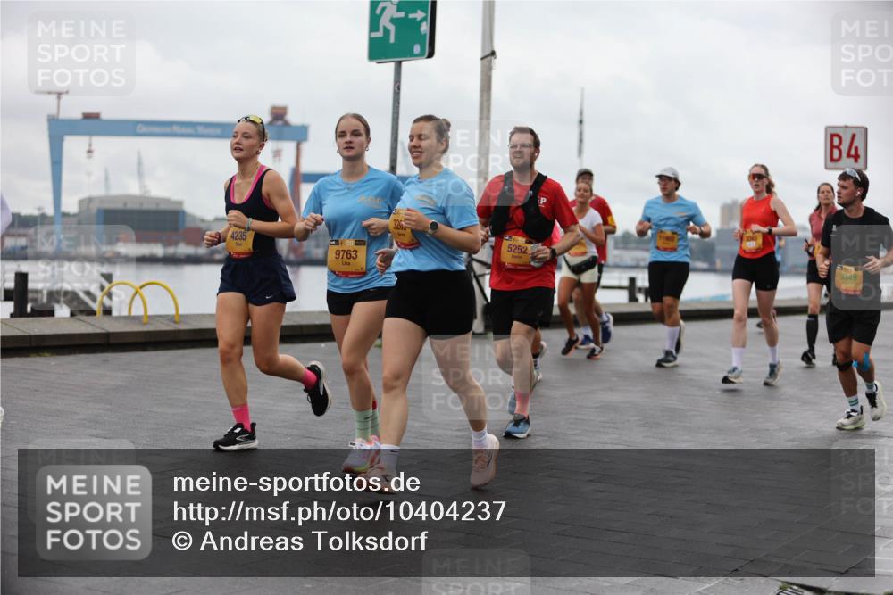 13.09.2026 - Kiel Lauf Andreas Tolksdorf http://msf.ph/oto/10404237 13.09.2026 11:04:57 Kiellinie 4235, 39, 9763, 3205, 5252, 4, 3349 meine-sportfotos.de