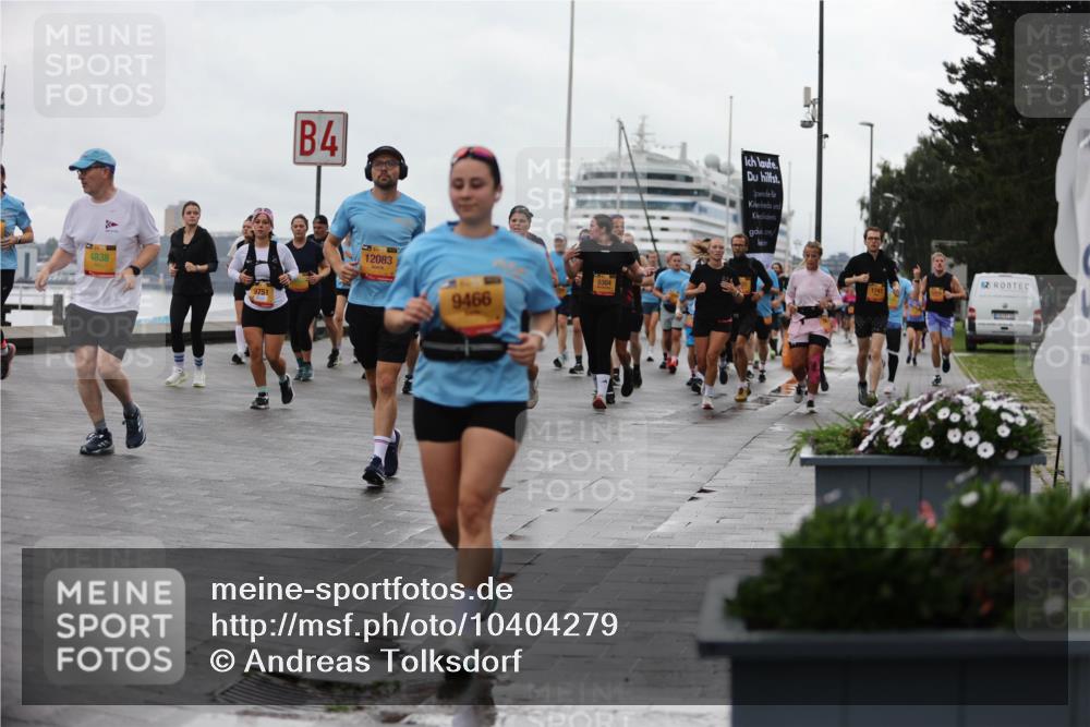 13.09.2026 - Kiel Lauf Andreas Tolksdorf http://msf.ph/oto/10404279 13.09.2026 11:05:00 Kiellinie 4838, 9751, 4, 12083, 9466 meine-sportfotos.de