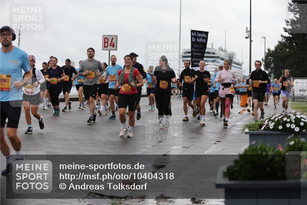 13.09.2026 - Kiel Lauf Andreas Tolksdorf http://msf.ph/oto/10404318 13.09.2026 11:05:03 Kiellinie 2083, 9751, 4, 10493, 2000, 5304, 1747 meine-sportfotos.de