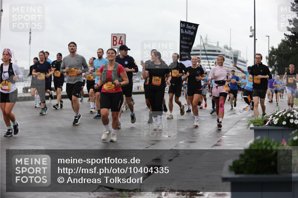 13.09.2026 - Kiel Lauf Andreas Tolksdorf http://msf.ph/oto/10404335 13.09.2026 11:05:03 Kiellinie 9751, 7201, 933, 104, 4, 2000, 5304, 1320, 1747 meine-sportfotos.de