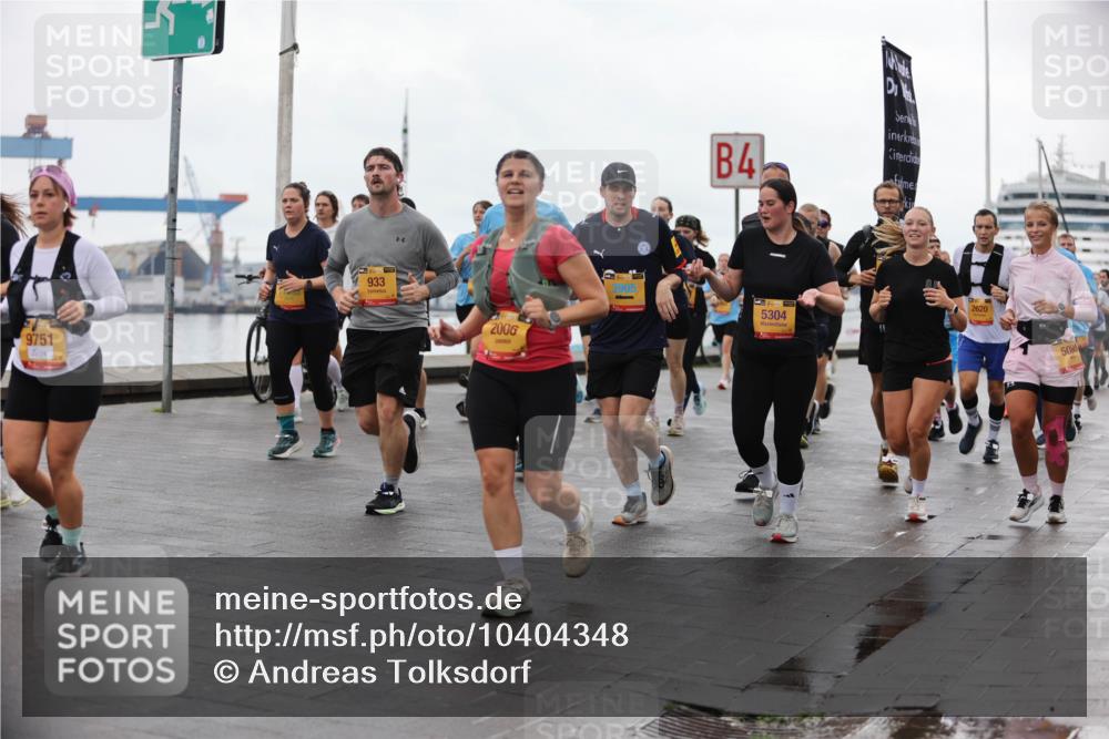 13.09.2026 - Kiel Lauf Andreas Tolksdorf http://msf.ph/oto/10404348 13.09.2026 11:05:04 Kiellinie 9751, 933, 2006, 3905, 4, 2620, 5304, 508 meine-sportfotos.de