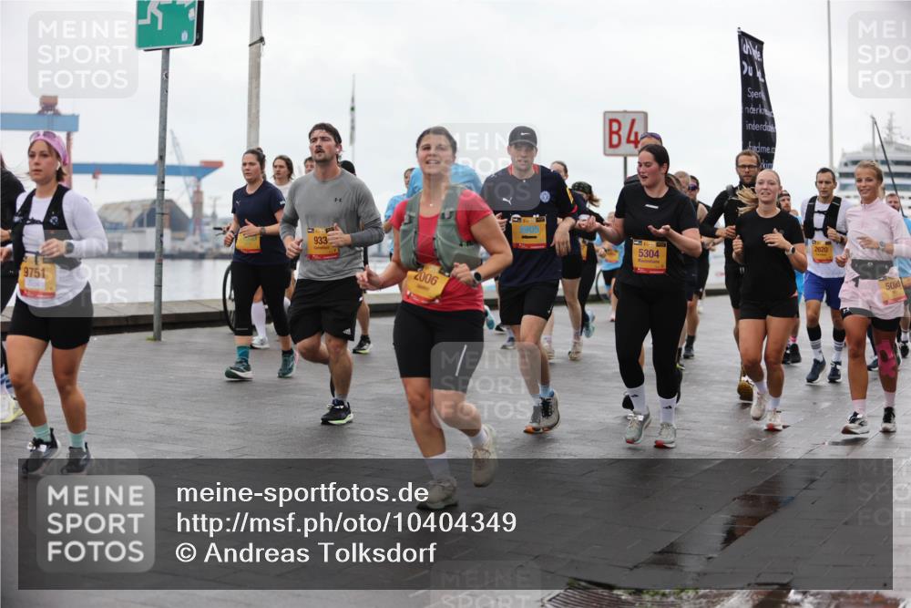 13.09.2026 - Kiel Lauf Andreas Tolksdorf http://msf.ph/oto/10404349 13.09.2026 11:05:04 Kiellinie 9751, 933, 2006, 4, 38, 5304, 2620, 5083 meine-sportfotos.de