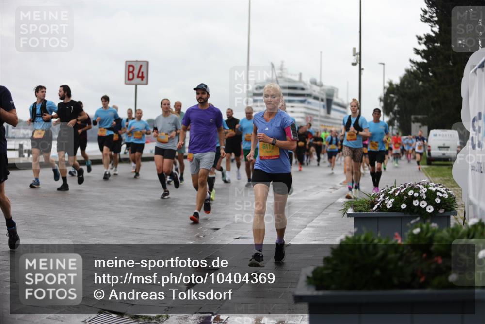 13.09.2026 - Kiel Lauf Andreas Tolksdorf http://msf.ph/oto/10404369 13.09.2026 11:05:12 Kiellinie 6117 meine-sportfotos.de