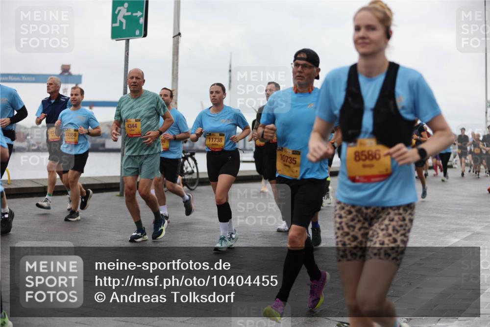 13.09.2026 - Kiel Lauf Andreas Tolksdorf http://msf.ph/oto/10404455 13.09.2026 11:05:16 Kiellinie 81, 4344, 11738, 12358, 8586, 10735 meine-sportfotos.de