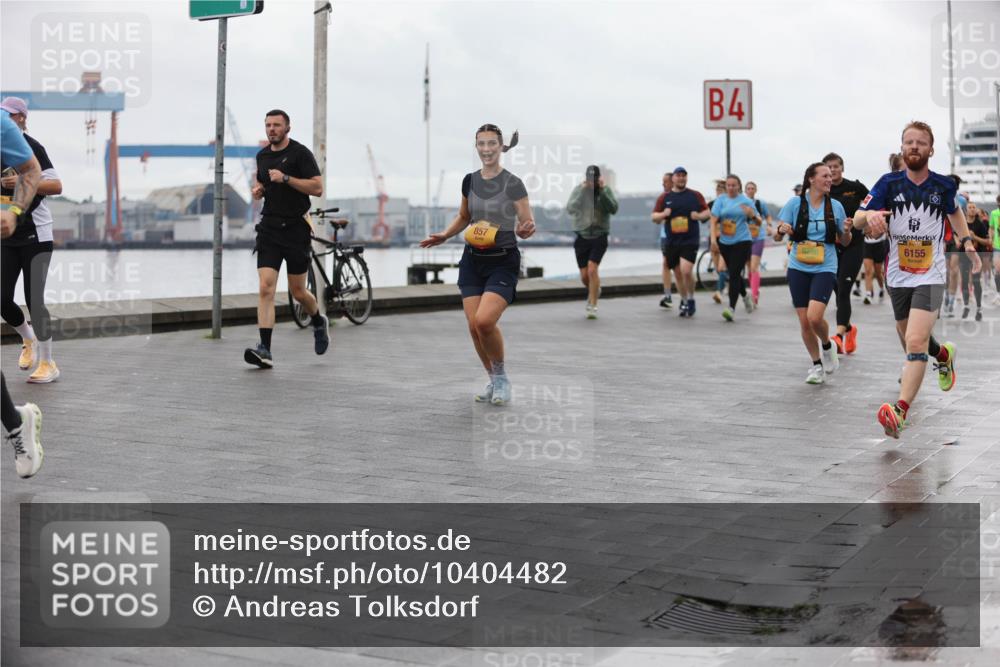13.09.2026 - Kiel Lauf Andreas Tolksdorf http://msf.ph/oto/10404482 13.09.2026 11:05:20 Kiellinie 857, 4, 6256, 6155 meine-sportfotos.de