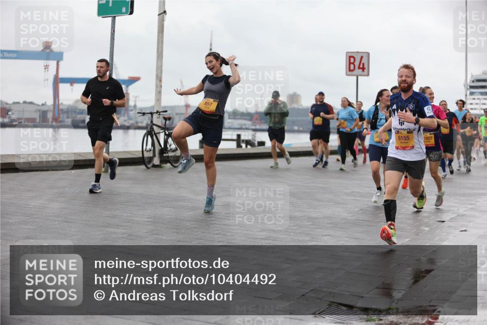13.09.2026 - Kiel Lauf Andreas Tolksdorf http://msf.ph/oto/10404492 13.09.2026 11:05:20 Kiellinie 857, 4, 6155, 1027 meine-sportfotos.de