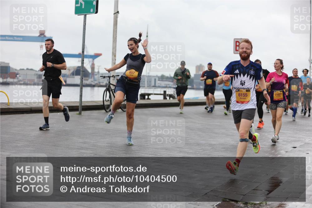 13.09.2026 - Kiel Lauf Andreas Tolksdorf http://msf.ph/oto/10404500 13.09.2026 11:05:20 Kiellinie 857, 1, 39, 6155, 11027 meine-sportfotos.de