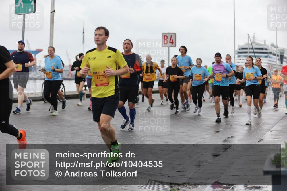 13.09.2026 - Kiel Lauf Andreas Tolksdorf http://msf.ph/oto/10404535 13.09.2026 11:05:24 Kiellinie 8936, 41, 39, 7778, 4, 10246, 11631, 2161 meine-sportfotos.de