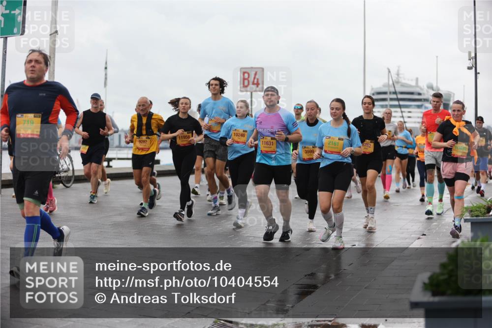 13.09.2026 - Kiel Lauf Andreas Tolksdorf http://msf.ph/oto/10404554 13.09.2026 11:05:26 Kiellinie 719, 9282, 11956, 4, 10246, 11631, 3599, 138, 2161, 6762, 10482 meine-sportfotos.de