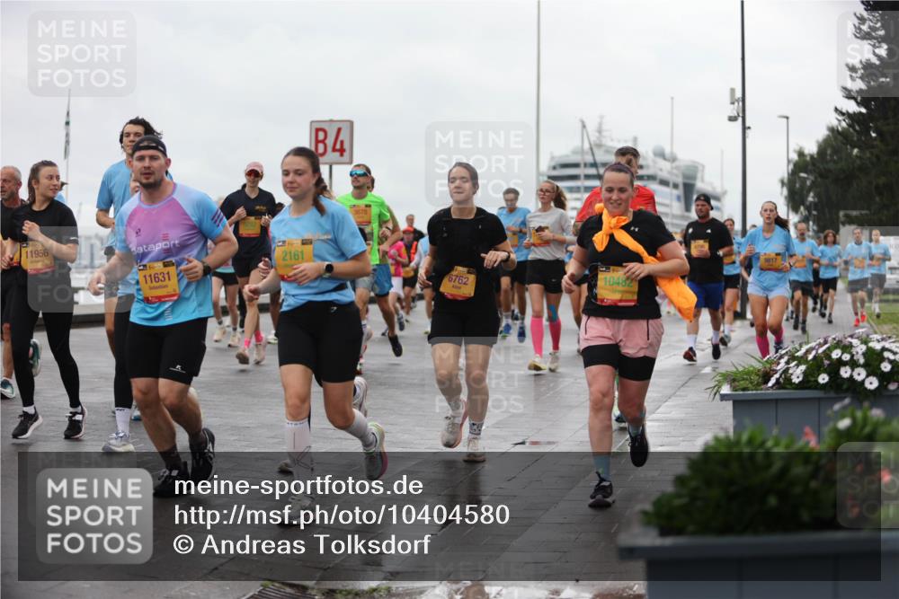 13.09.2026 - Kiel Lauf Andreas Tolksdorf http://msf.ph/oto/10404580 13.09.2026 11:05:27 Kiellinie 11956, 11631, 2161, 4, 3678, 6762, 10482 meine-sportfotos.de