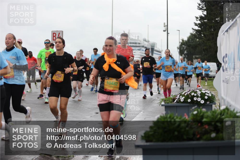 13.09.2026 - Kiel Lauf Andreas Tolksdorf http://msf.ph/oto/10404598 13.09.2026 11:05:28 Kiellinie 3678, 6762, 10482, 8296, 9817 meine-sportfotos.de