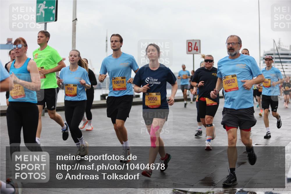 13.09.2026 - Kiel Lauf Andreas Tolksdorf http://msf.ph/oto/10404678 13.09.2026 11:05:35 Kiellinie 1337, 39, 9981, 38, 10619, 5055, 4, 10832, 4660 meine-sportfotos.de