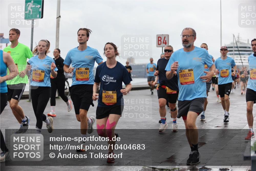 13.09.2026 - Kiel Lauf Andreas Tolksdorf http://msf.ph/oto/10404683 13.09.2026 11:05:35 Kiellinie 4, 38, 9981, 38, 10619, 4, 38, 449, 10832, 4660, 39, 1189, 39, 5055 meine-sportfotos.de