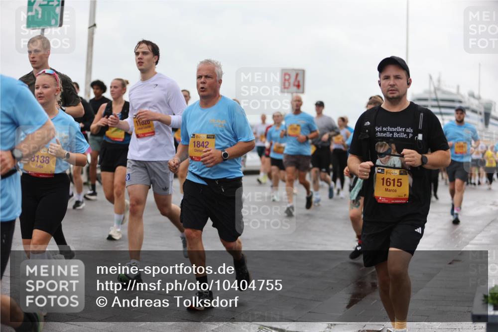 13.09.2026 - Kiel Lauf Andreas Tolksdorf http://msf.ph/oto/10404755 13.09.2026 11:05:46 Kiellinie 38, 8138, 11020, 39, 1842, 4, 48, 1615 meine-sportfotos.de