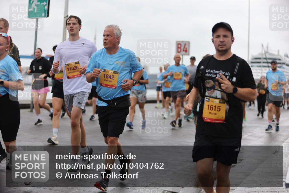 13.09.2026 - Kiel Lauf Andreas Tolksdorf http://msf.ph/oto/10404762 13.09.2026 11:05:46 Kiellinie 138, 11026, 38, 1842, 4, 1, 39, 1615 meine-sportfotos.de