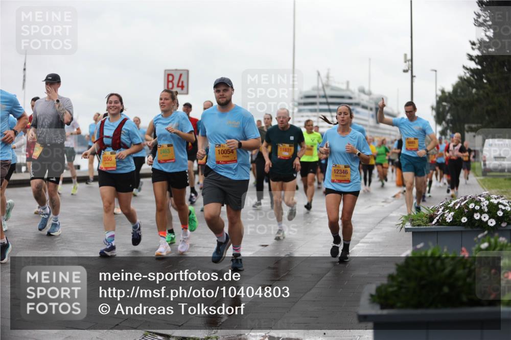 13.09.2026 - Kiel Lauf Andreas Tolksdorf http://msf.ph/oto/10404803 13.09.2026 11:05:49 Kiellinie 4, 10054, 11831, 2463, 5556, 12346 meine-sportfotos.de